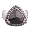 Кольцо из серебра с гранатами Happy Garnets g1039 2010 г инфо 13488o.